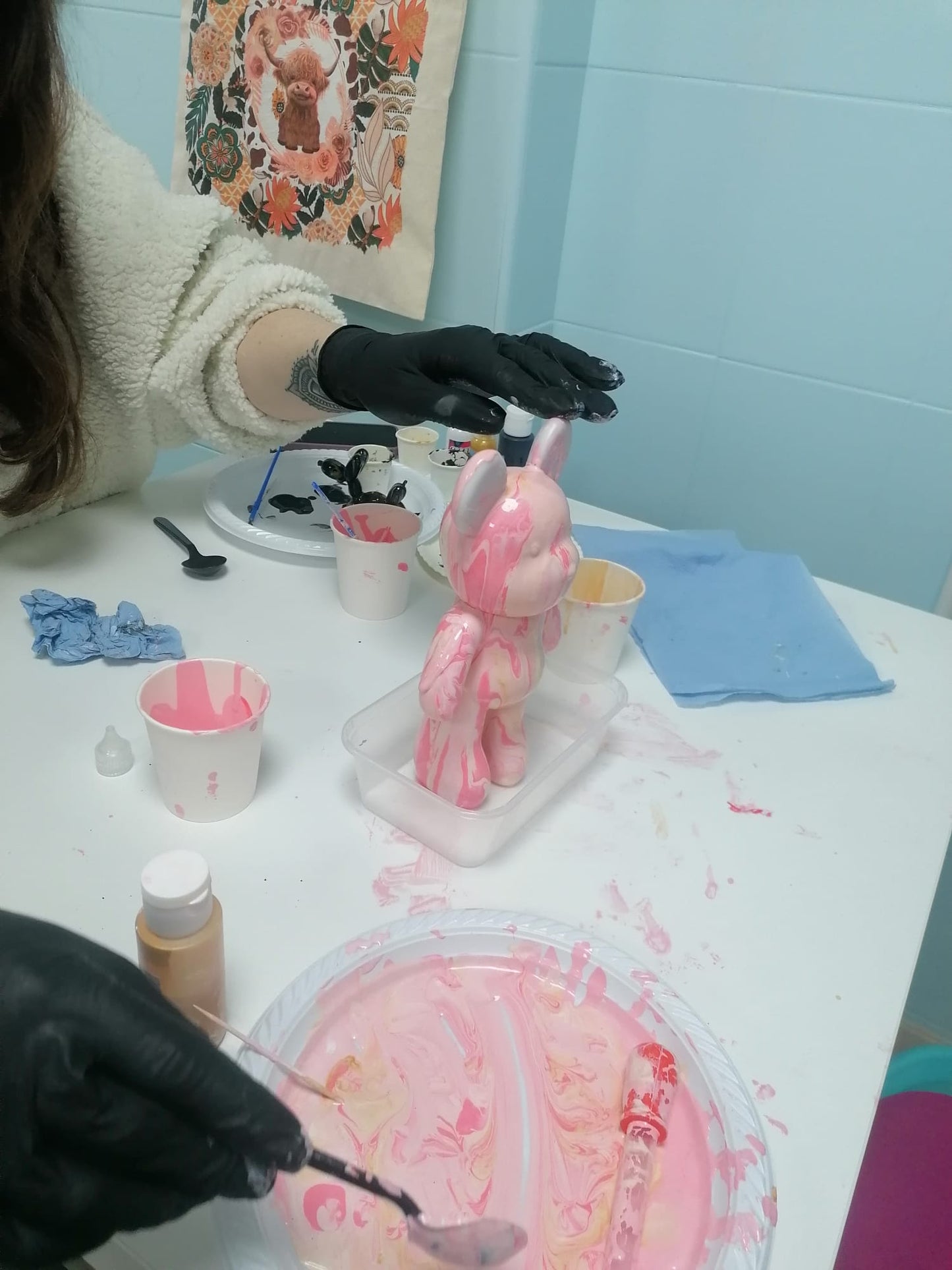 BYOB PIZZA, PAINT POUR AND SIP WORKSHOP