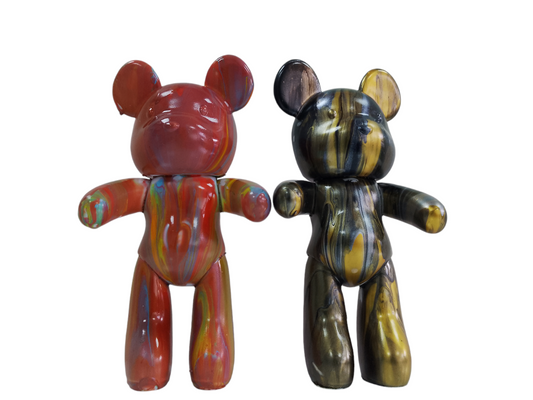 paint pouring classes Manchester fluid paint pour bear