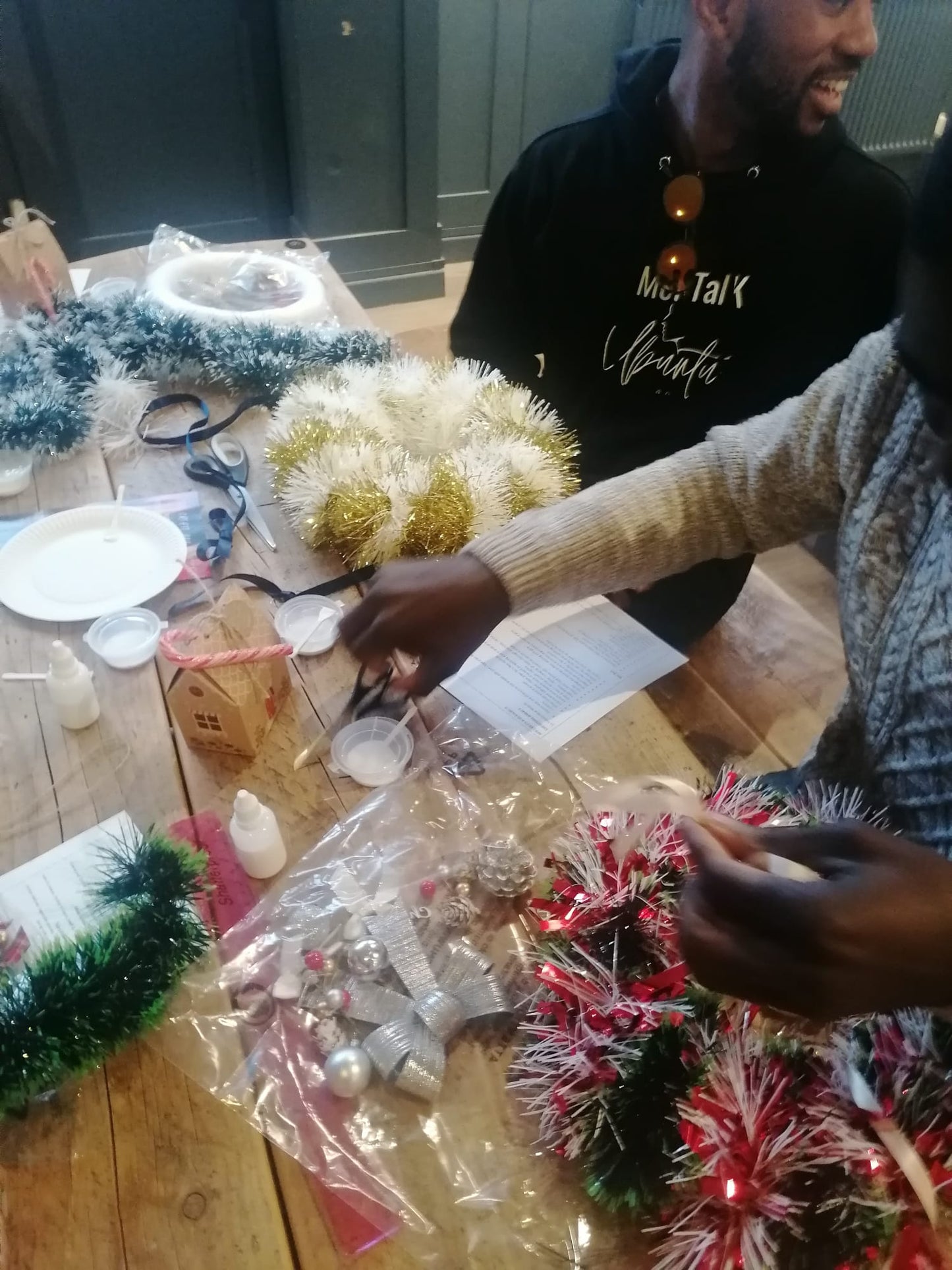 COCOA & CRAFT A MINI CHRISTMAS WONDERLAND