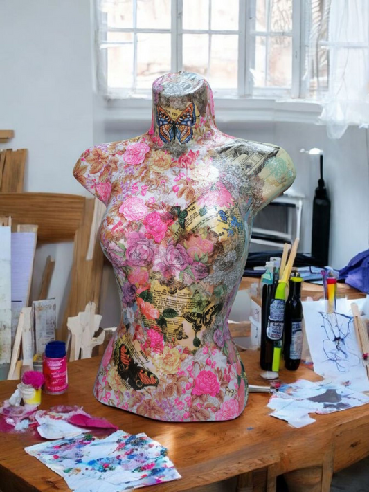 FLORAL REVERIE FEMALE MANNEQUIN TORSO
