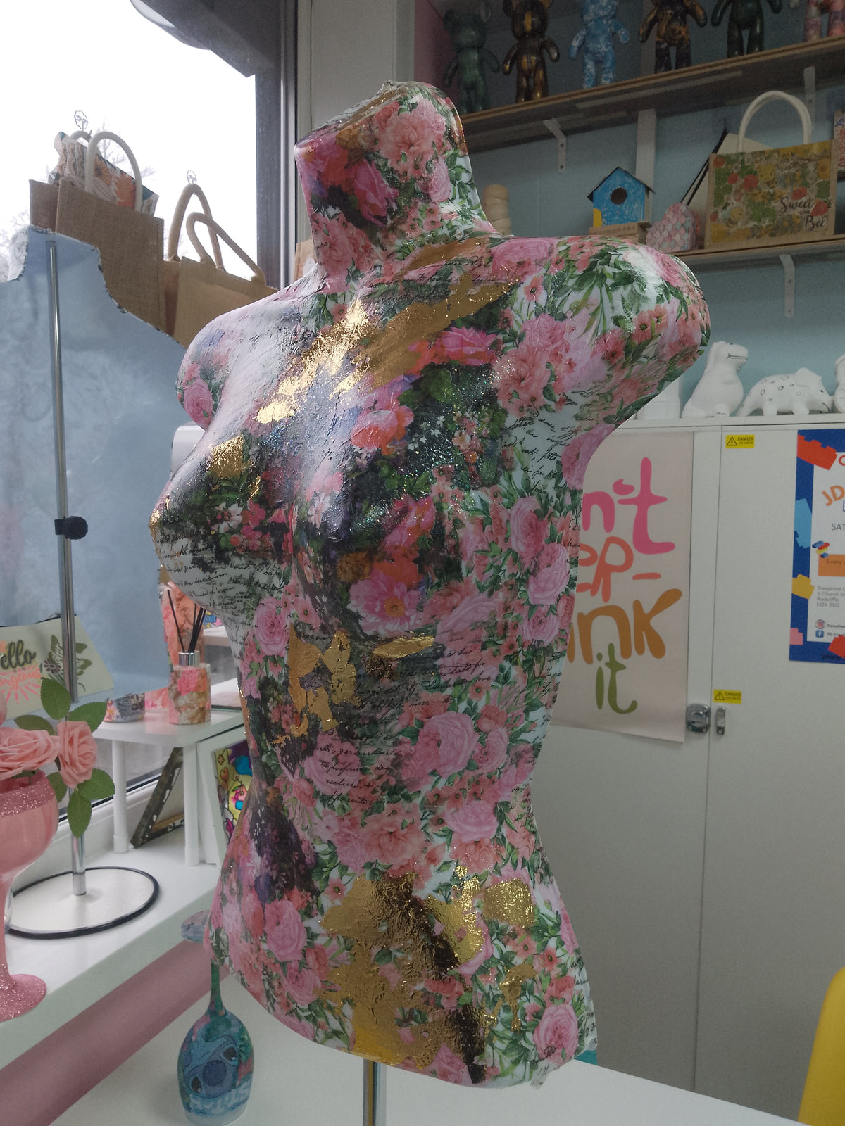 PRIVATE DECOUPAGE MANNEQUIN MASTERCLASS